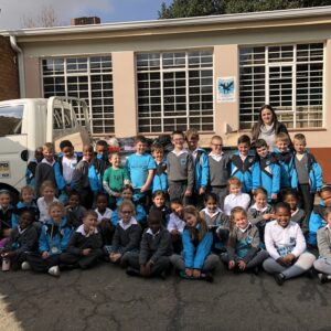 Hurlyvale Primary Gives Back